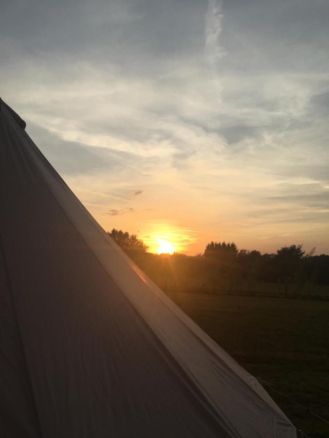 Hopgarden Glamping - Luxury 6M Bell Tent Wadhurst Luaran gambar